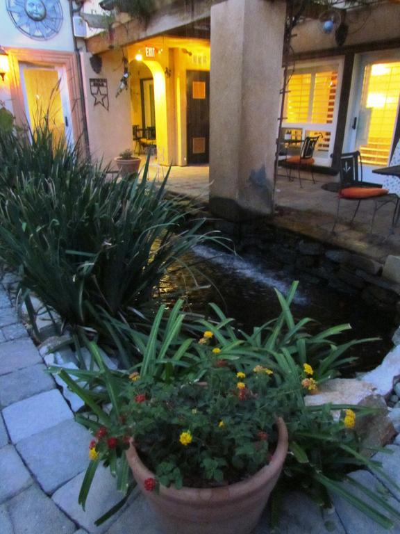Milo'S Inn At Boulder Boulder City Exterior foto